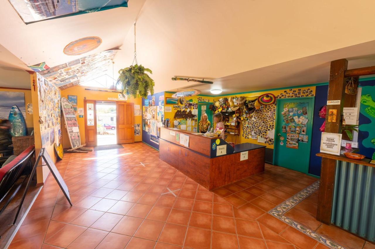 Cool Bananas Backpackers Hostel Agnes Water Exterior photo