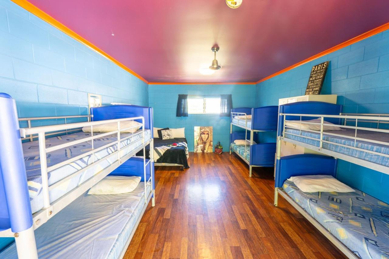 Cool Bananas Backpackers Hostel Agnes Water Exterior photo